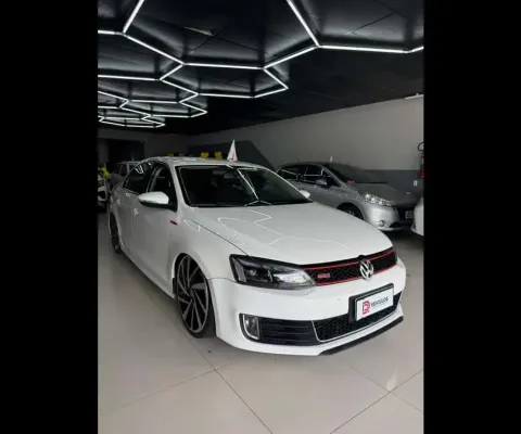 VOLKSWAGEN JETTA Comfortline  2.0 T.Flex 8V 4p Mec.