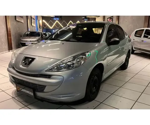 Peugeot 207 2013 1.4 xr 8v flex 4p manual