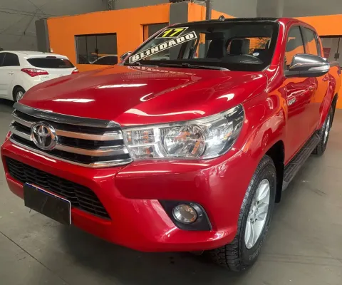 Toyota Hilux SRV 2.8 4x4 diesel Blindada NIII-A , automática , completa .