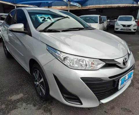 Toyota Yaris Flex Automático