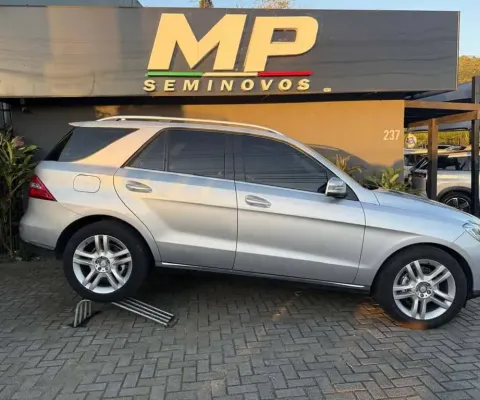 Mercedes-Benz ML-350 Sport 3.0 V6 258cv 4X4 Diesel  - Prata - 2013/2014