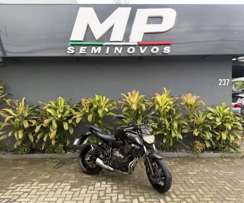 Yamaha MT-07 ABS 689cc  - Preta - 2022/2023