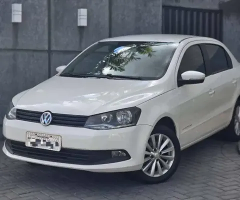 VOYAGE COMF Highli. 1.6 T.Flex 8V 4p 2015 VolksWagen