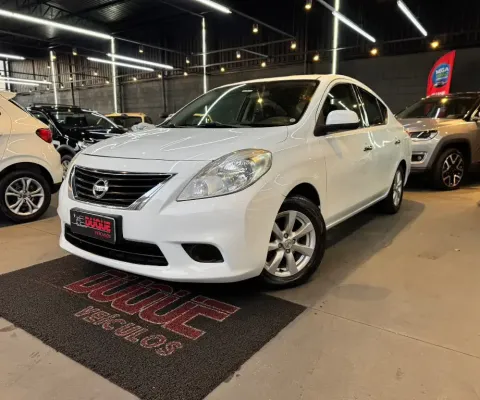 NISSAN VERSA SL 1.6 FLEX 2014