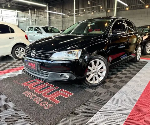 VOLKSWAGEN JETTA COMFORTLINE 2.0 (FLEX) AUT 2013