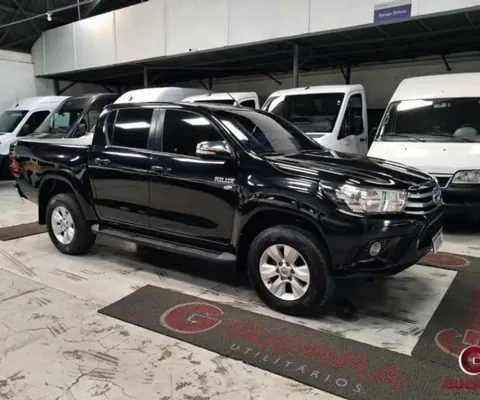 TOYOTA HILUX SRV 2017 CD 4X2 FLEX AUTOMÁTICA