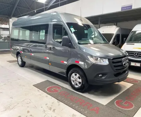 MERCEDES-BENZ SPRINTER 417 T.A E.L. 19 LUG EXECUTIVA SELENITE