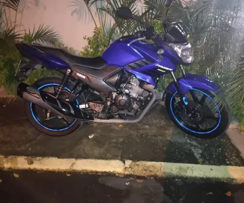 YAMAHA FAZER à venda.