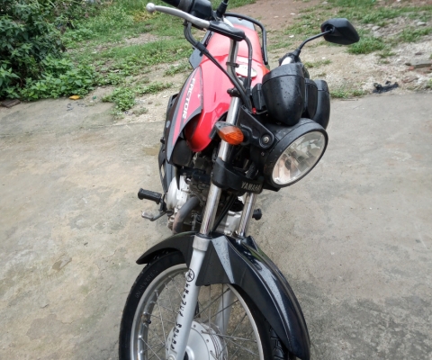 YAMAHA YBR à venda.