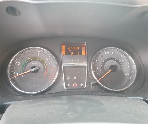 RENAULT CLIO à venda.