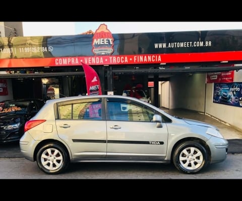 NISSAN TIIDA 1.8 S 16V 4P