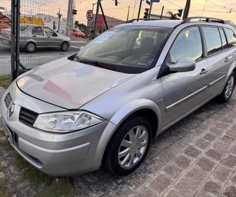 RENAULT MEGANEGT DYN 16 2010