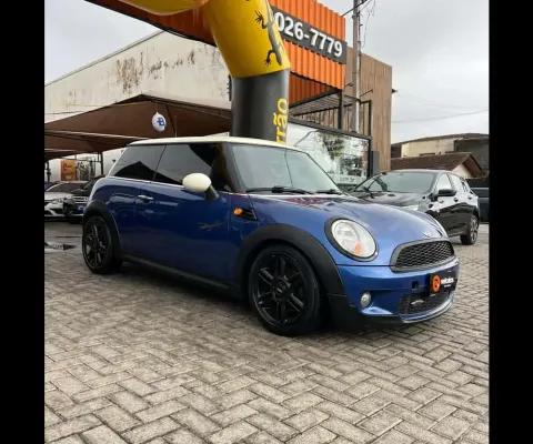 MINI ONE 2013