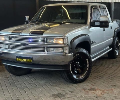 CHEVROLET SILVERADO CONQ HD 2000