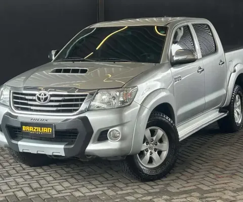 TOYOTA HILUX CD4X4 SRV 2013