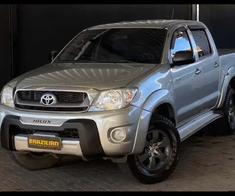 Toyota hilux cd4x2 sr 2009