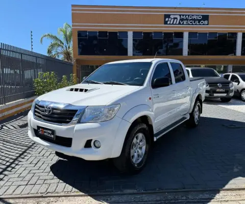 TOYOTA HILUX CD4X4 SR 2014
