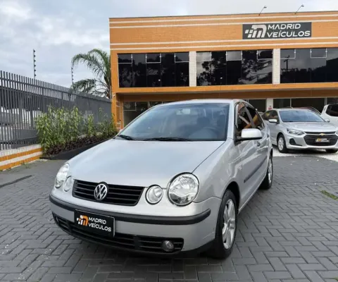 Volkswagen polo sedan 1.6 2006