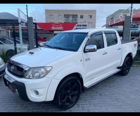 TOYOTA HILUX SRV CD 4X4 3.0.