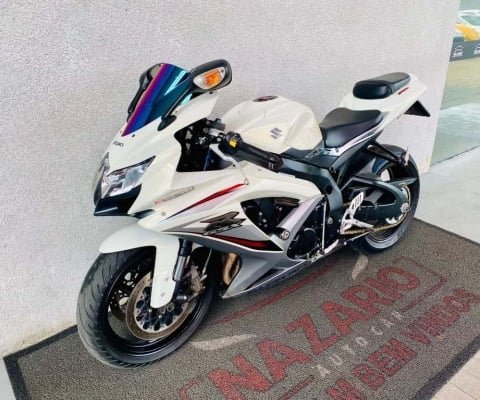SUZUKI GSX R 750 2011.