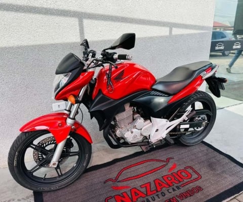 HONDA CB 300R 2010.