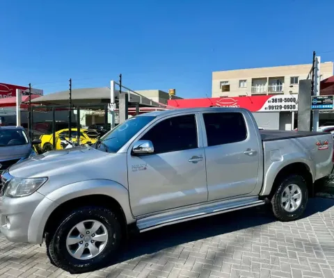 TOYOTA HILUX CD4X4 SRV 2014