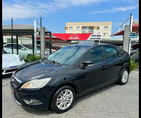 FORD FOCUS GHIA 2.0.