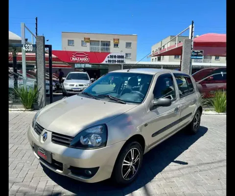 RENAULT CLIO 1.0.