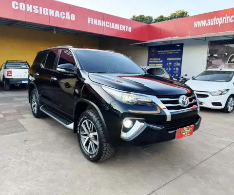 TOYOTA HILUX SW4 2.8 SRX DIAMOND 4X4 TURBO