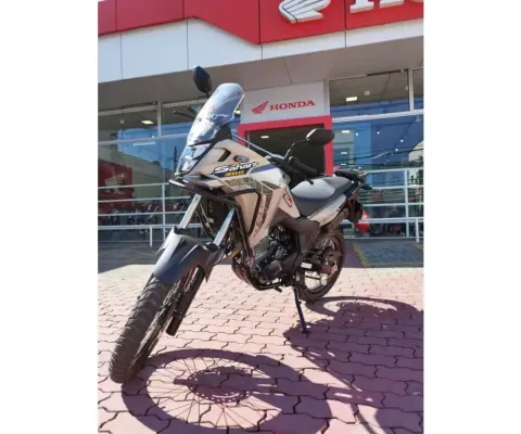 Honda Xre 300 sahara adventure 2024