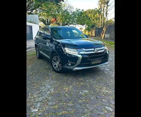 OUTLANDER COMFORT 2.0 16V Aut.