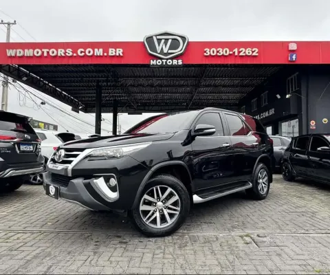 HILUX SW4 SRX 4X4 2.8 TDI 16V DIES AUT 2017