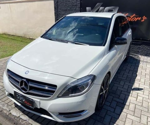 MERCEDES-BENZ B200 1.6 SPORT TURBO GASOLINA 4P AUT 2013