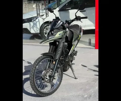 YAMAHA XTZ 250 LANDER 2025