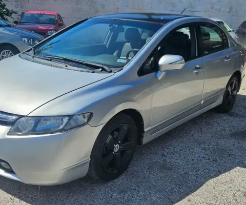 Civic LXS 1.8 AUT