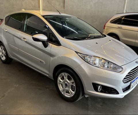 New Fiesta Hatch 1.6 Mec. - Flex - 2014