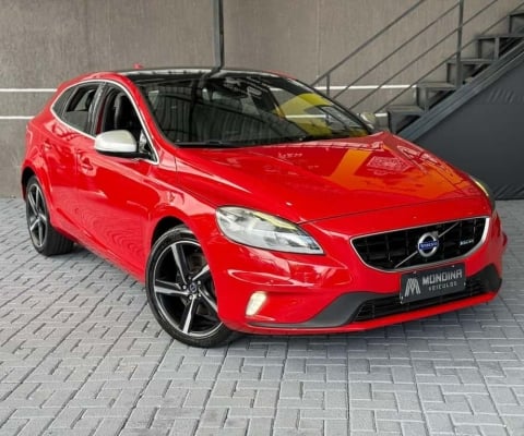 VOLVO V40 2.0 T5 R DESIGN TURBO 4P AUT 2014