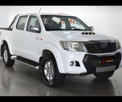 TOYOTA HILUX CD 4X4 3.0 SR 2013