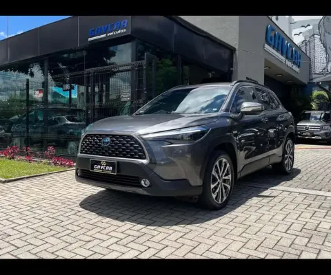 Toyota ccross xrv hybrid 2024