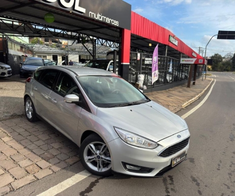FORD - FOCUS 1.6 SE FLEX MANUAL - 2019