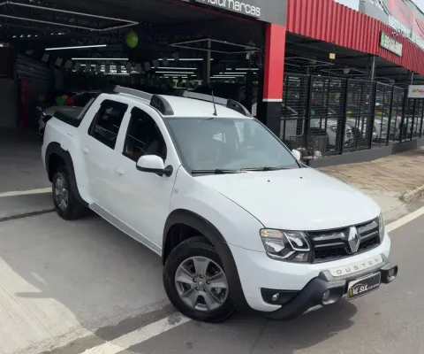 RENAULT DUSTER OROCH 2.0 16V FLEX DYNAMIQUE AT 4P AUTOMÁTICO