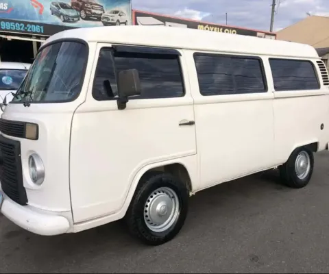 Volkswagen KOMBI 1.4 MI STD ESCOLAR 8V FLEX 3P MANUAL