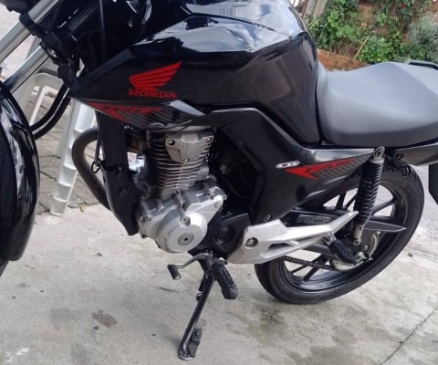 HONDA CG à venda.