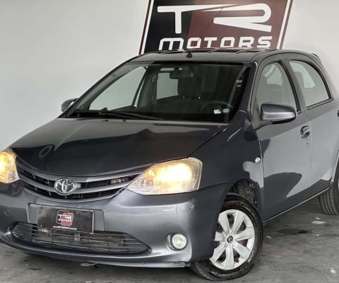 2014 toyota etios hb 1.5 xs
