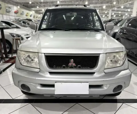 Mitsubishi Pajero tr4 2003 2.0 4x4 16v 131cv gasolina 4p automático