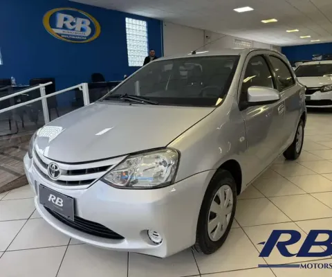 TOYOTA ETIOS XS 1.5 Flex 16V 5p Mec.