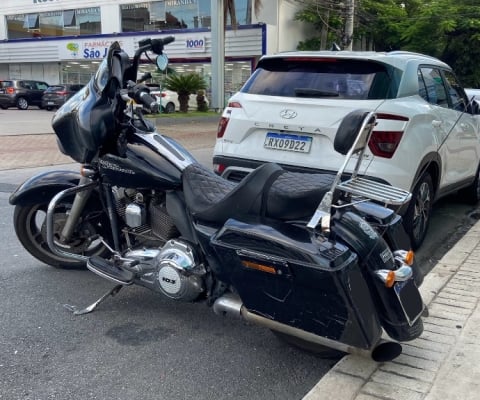 Harley Street Glide 2013 abaixo da fipe