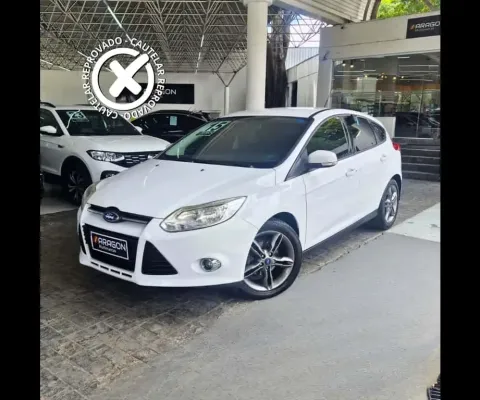 Ford Focus Hatch Flex Automático