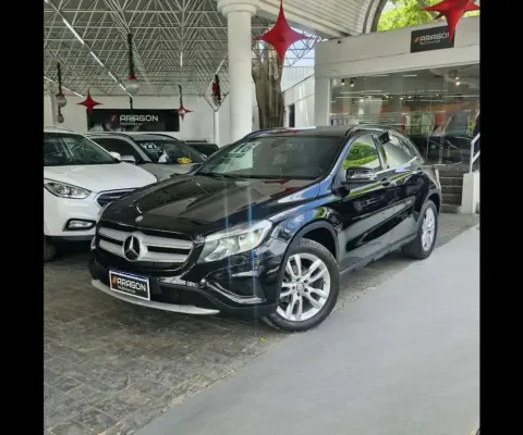 Mercedes Benz GLA 200 Advance 1.6 16v Turbo Flex Automático