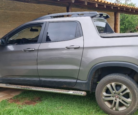 FIAT TORO à venda.